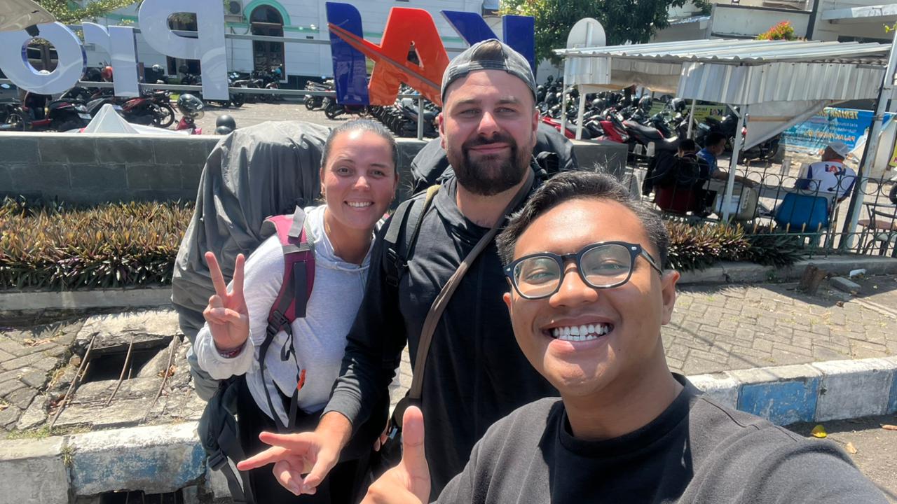 Pick Up From Good Karma Bromo Guesthouse To Train Station